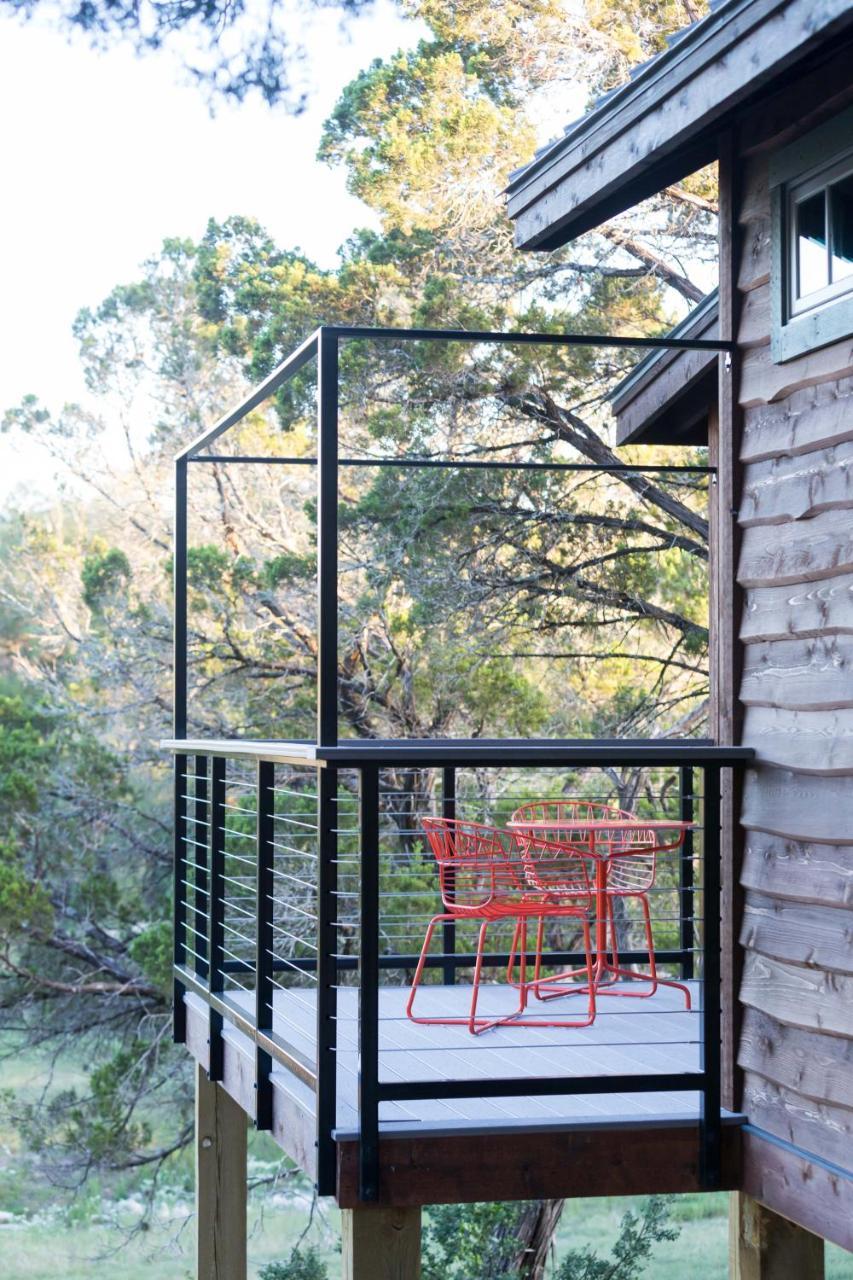 Camp Lucy Otel Dripping Springs Dış mekan fotoğraf